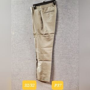 Men's Dress Pants - Size 32/32 - Brand New With Tags - (P - 37)